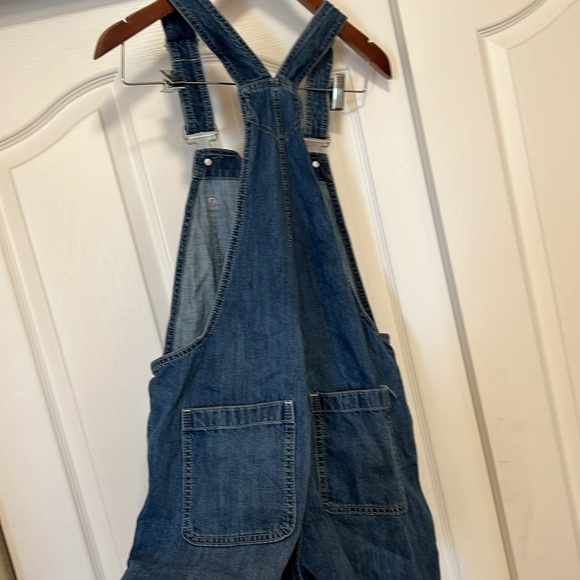 Womens GAP Denim Bib Overalls Jean Shorts Distressed - Cut - Small - Picture 5 of 5